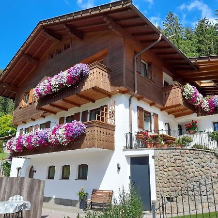 Haus Kohler Bernhard Appartement Welschnofen Buitenkant foto